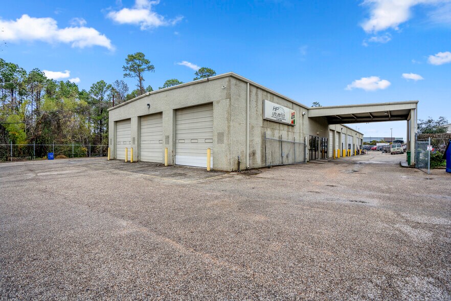 More Photos Of 80 Sorters McClellan rd, Kingwood Warehouse For Sale