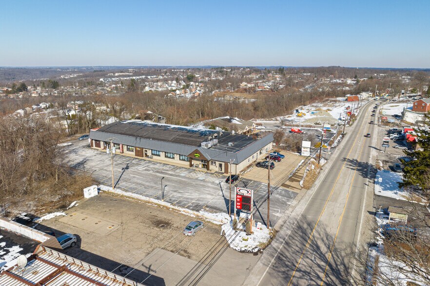 More Photos Of 5920-5924 Steubenville Pike, McKees Rocks Storefront For Lease