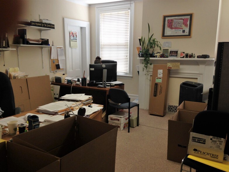 More Photos Of 297 Mill St, Poughkeepsie Office Residential For Sale