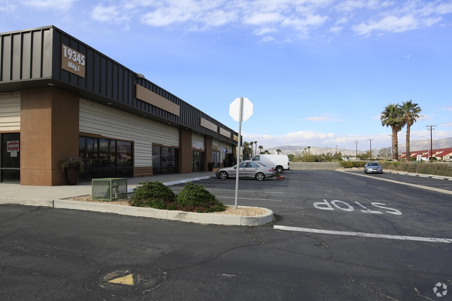 More Photos Of 19345 N Indian Canyon Dr, North Palm Springs Unknown For Lease