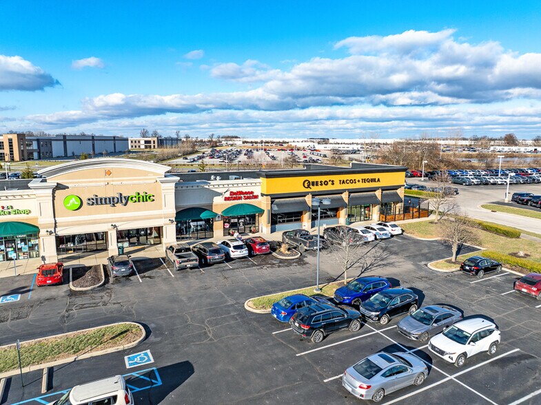 More Photos Of 160 Plainfield Village Dr, Plainfield General Retail For Sale