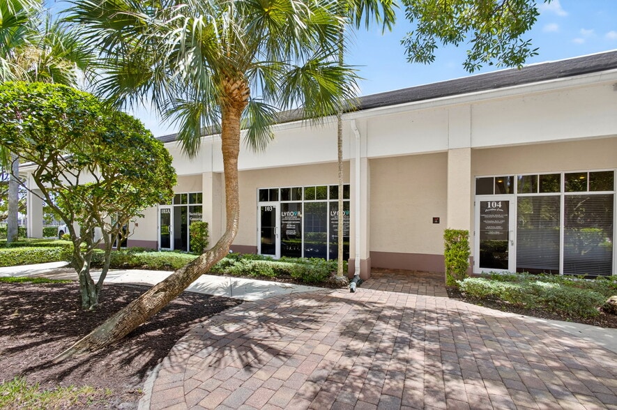 More Photos Of 3307 Northlake Blvd, Palm Beach Gardens Office For Sale