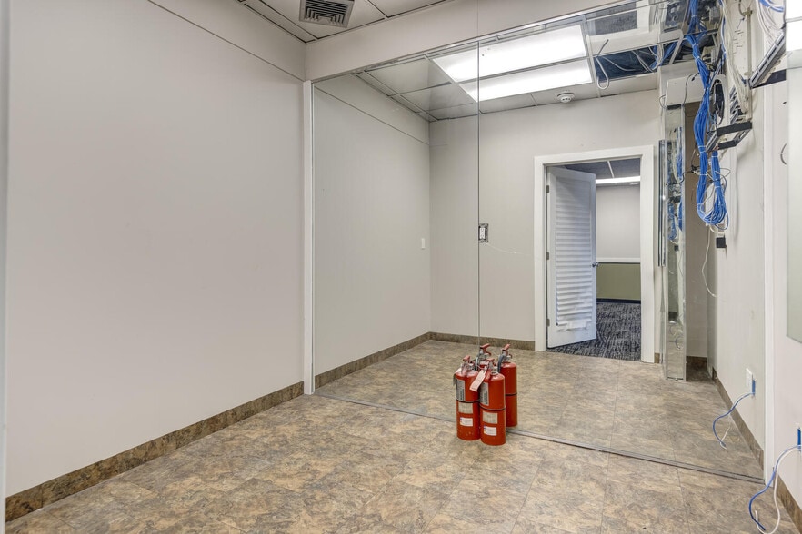 More Photos Of 1575 Hillside Ave, New Hyde Park Medical For Sale