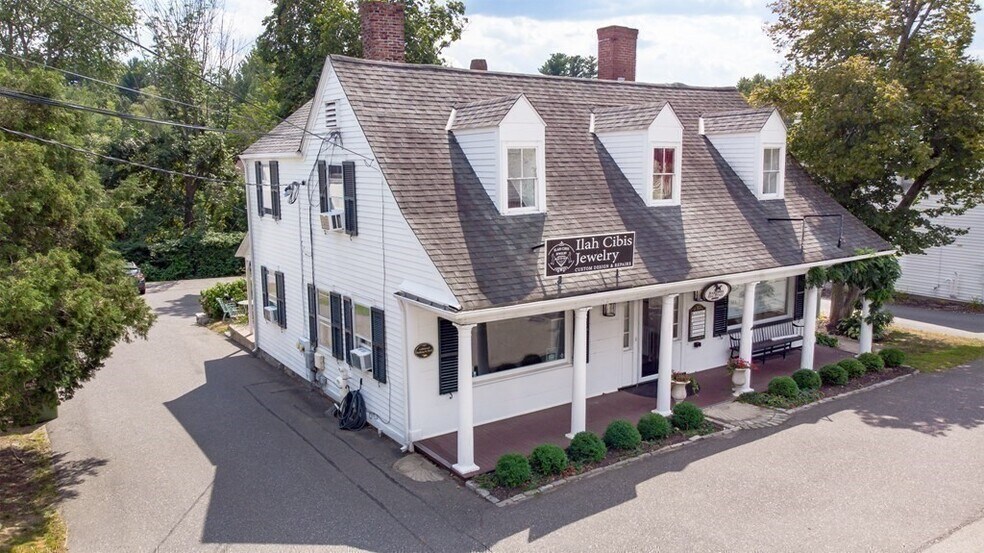 More Photos Of 353 Boston Post Rd, Sudbury Office For Lease