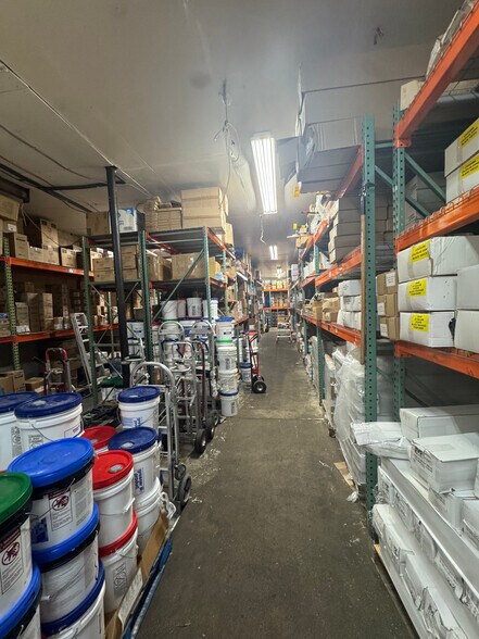 More Photos Of 247 Van Brunt St, Brooklyn Storefront Retail Office For Lease