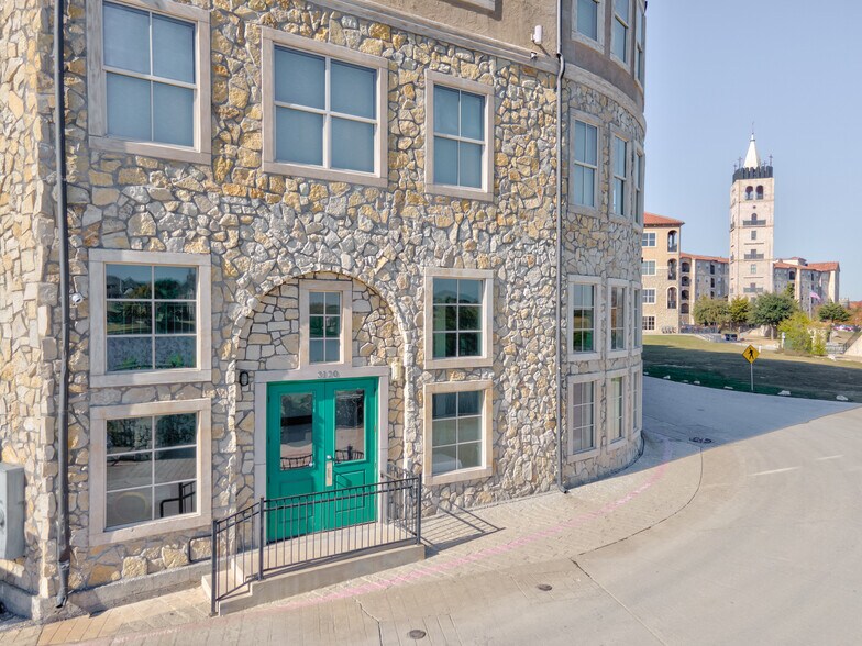 More Photos Of 6675 Mediterranean Dr, McKinney Restaurant For Sale