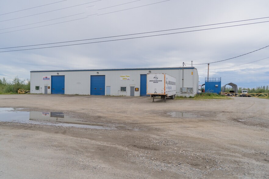 More Photos Of 1285 Queens Way, Fairbanks Warehouse For Sale