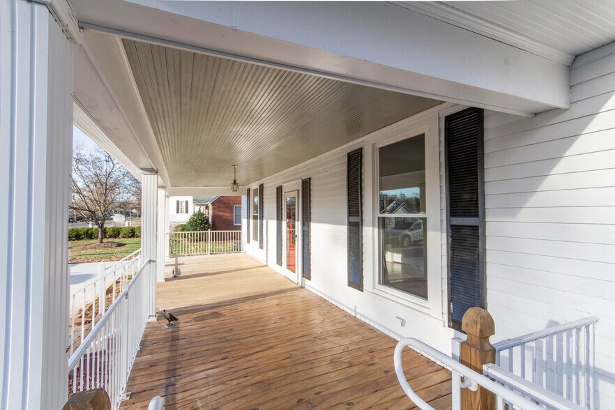 More Photos Of 1530 Ebenezer Rd, Rock Hill Office For Lease