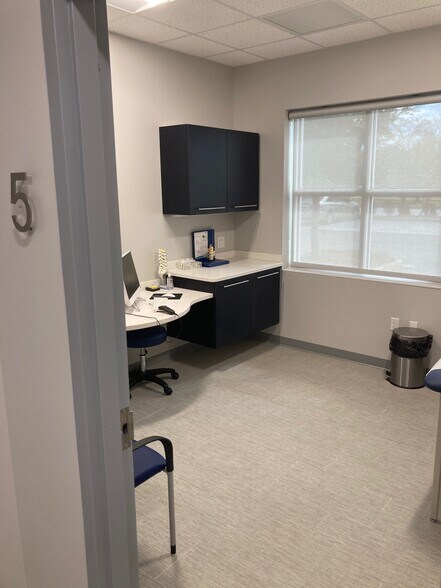 More Photos Of 6637 Gunn Hwy, Tampa Medical For Lease