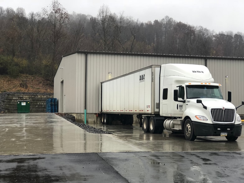 More Photos Of 2019 Pleasant Valley Rd, Fairmont Warehouse For Sale