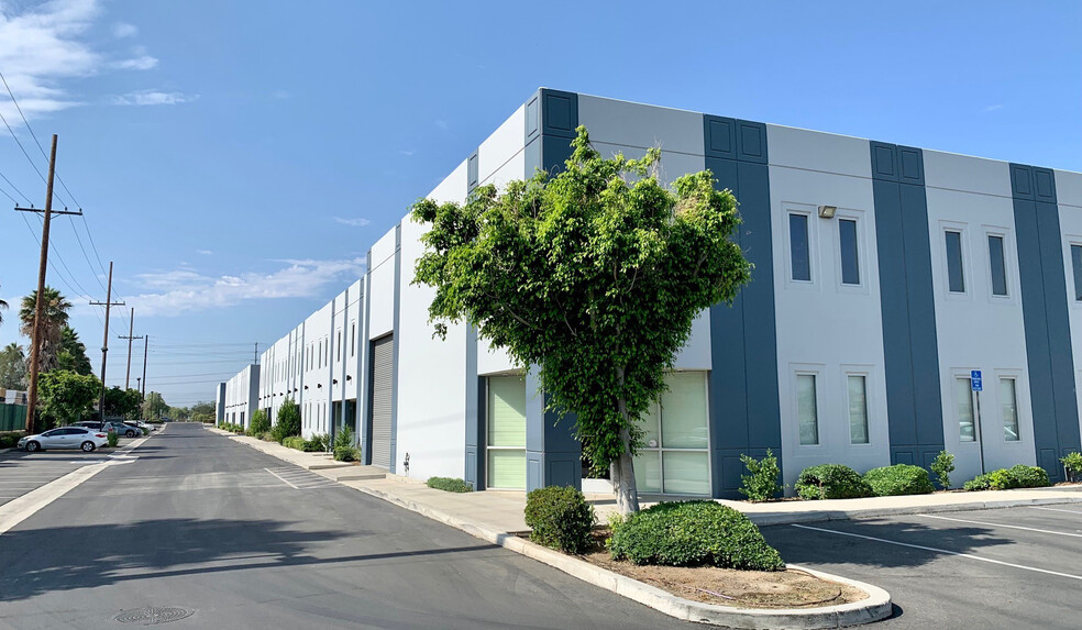 Primary Photo Of 7095 Jurupa Ave, Riverside Manufacturing For Lease