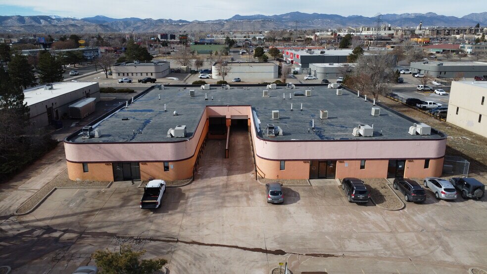 More Photos Of 4940-4950 Iris St, Wheat Ridge Light Manufacturing For Lease