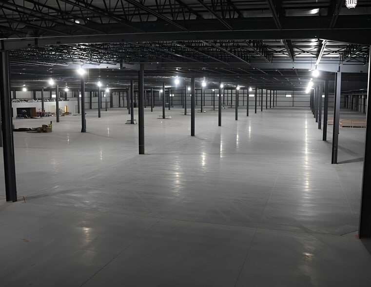 More Photos Of 2675 Olthoff Dr, Muskegon Industrial For Sale