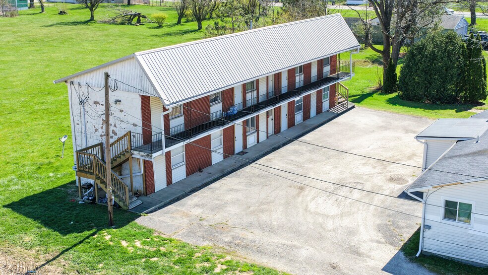 More Photos Of 768 N Main St, Ada Multifamily For Sale