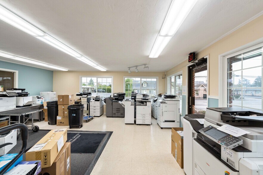 More Photos Of 2184 Broadway Ave, North Bend Office For Sale