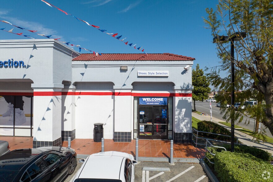 More Photos Of 9288 Sierra Ave, Fontana Freestanding For Sale