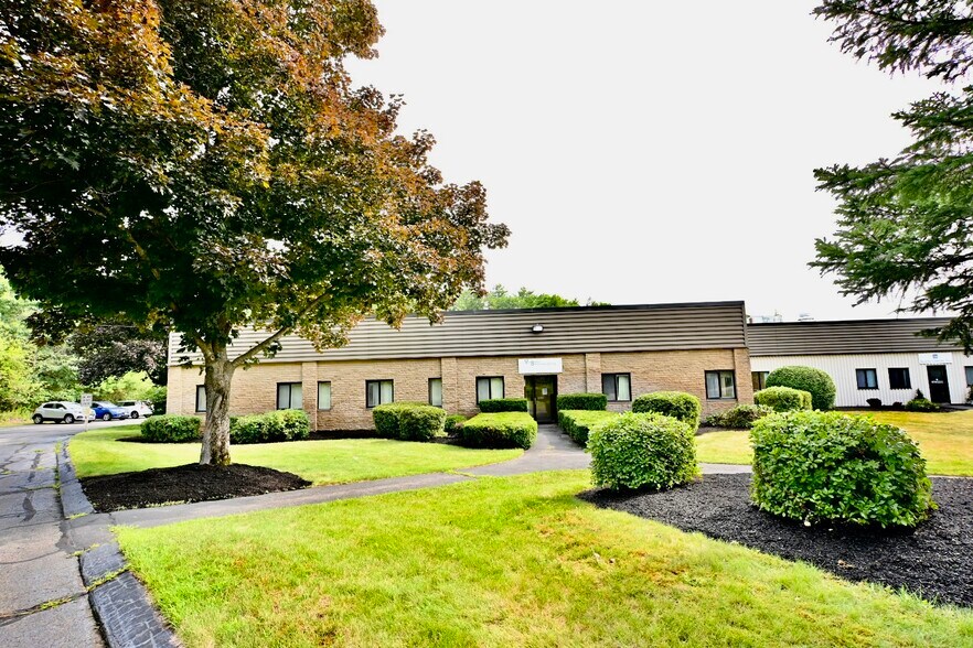More Photos Of 200 Tilton Rd, Northfield Distribution For Lease