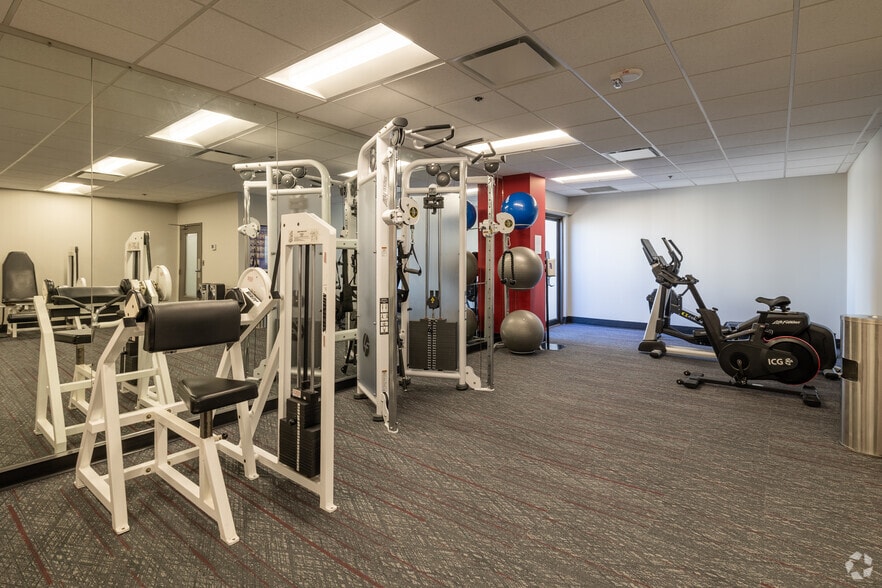 More Photos Of 501 Fairmount Ave, Towson Office For Lease