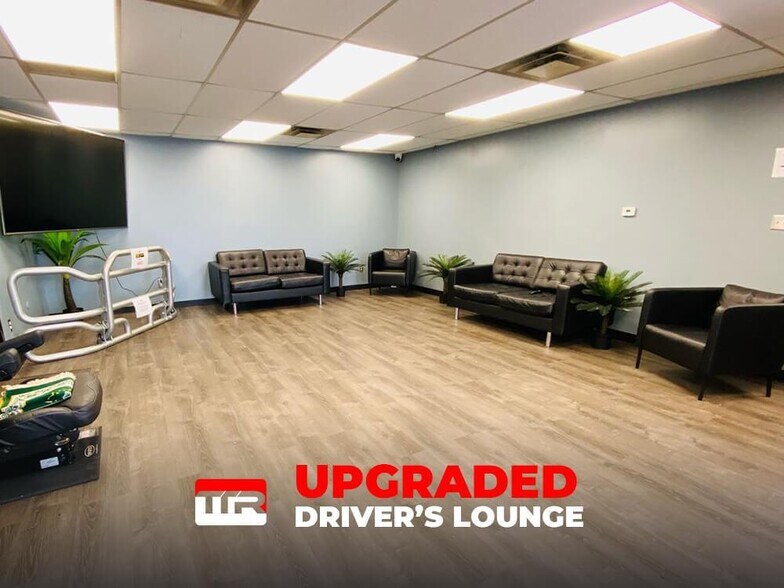 More Photos Of 2399 E 15th Ave, Gary Service For Lease