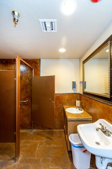 More Photos Of 195 Plaza Dr, Prescott Medical For Sale