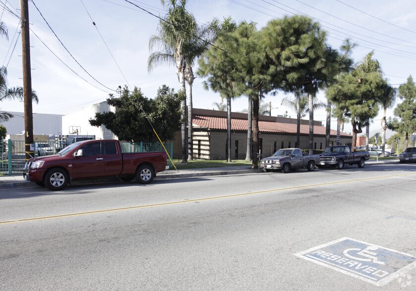 More Photos Of 7635 Serapis Ave, Pico Rivera Warehouse For Lease
