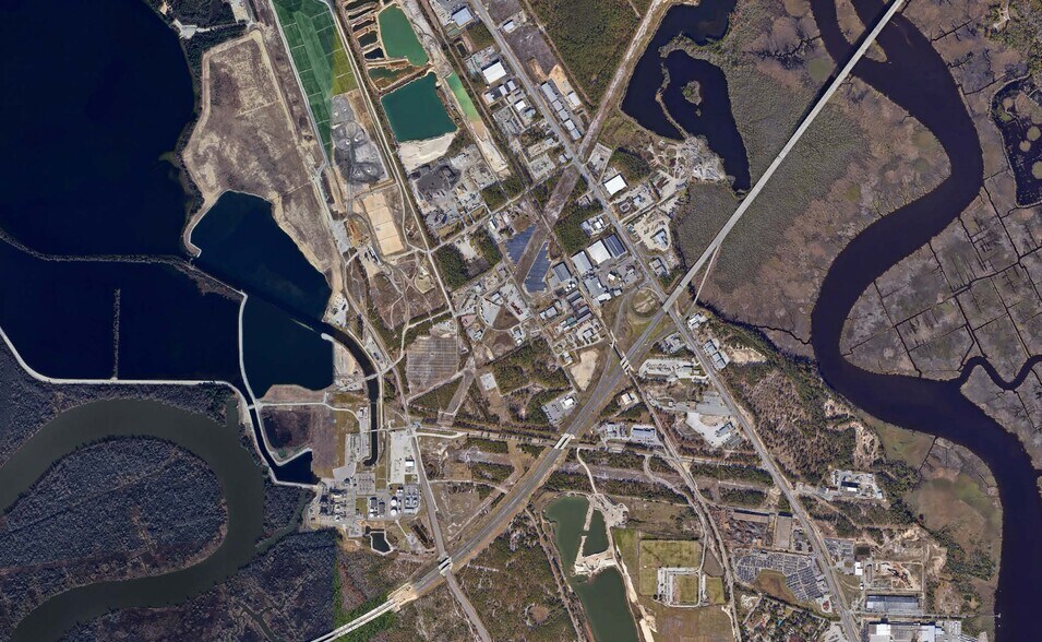 More Photos Of 217 Sutton Lake Rd, Wilmington Land For Lease