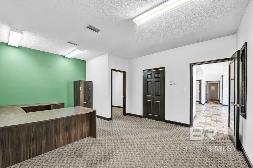 More Photos Of 20870 State Highway 59, Robertsdale Freestanding For Lease