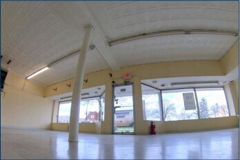 More Photos Of 301 Superior St, Rossford Storefront For Lease