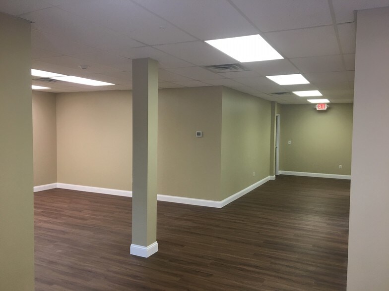 More Photos Of 1110 Harrison St, Frenchtown Office For Lease