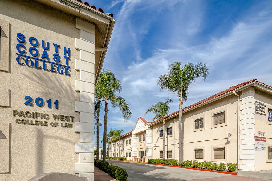 More Photos Of , Orange Office For Sale