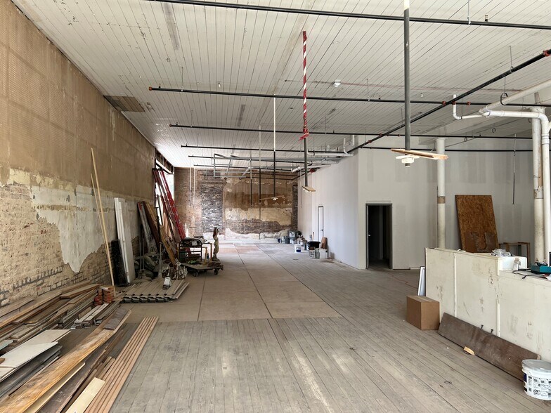 More Photos Of 201-205 E Chambers St, Cleburne Apartments For Sale