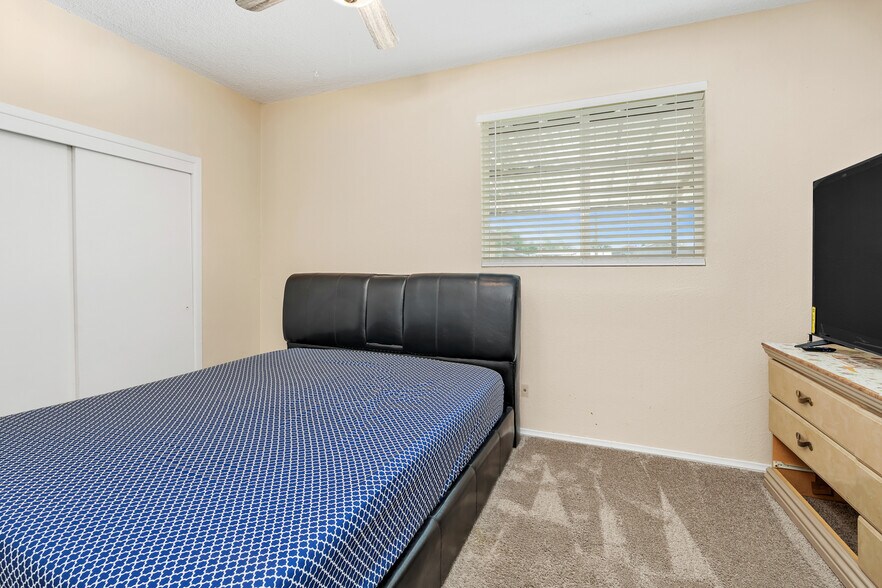 More Photos Of 5915 Weedpatch Hwy, Bakersfield Apartments For Sale