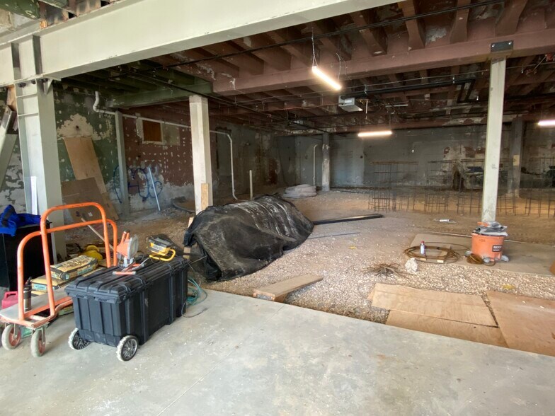 More Photos Of 455-467 25th St, Ogden Restaurant For Lease