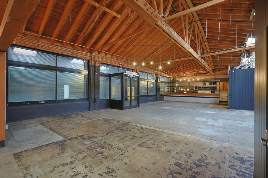 More Photos Of 2014-2022 E 7th St, Los Angeles Office For Lease