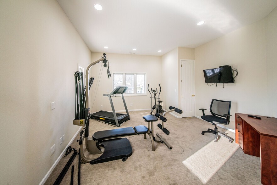 More Photos Of 502 N 5th St, Paducah Multifamily For Sale