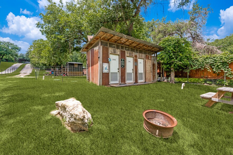 More Photos Of 8570 River Rd, New Braunfels Hospitality For Sale
