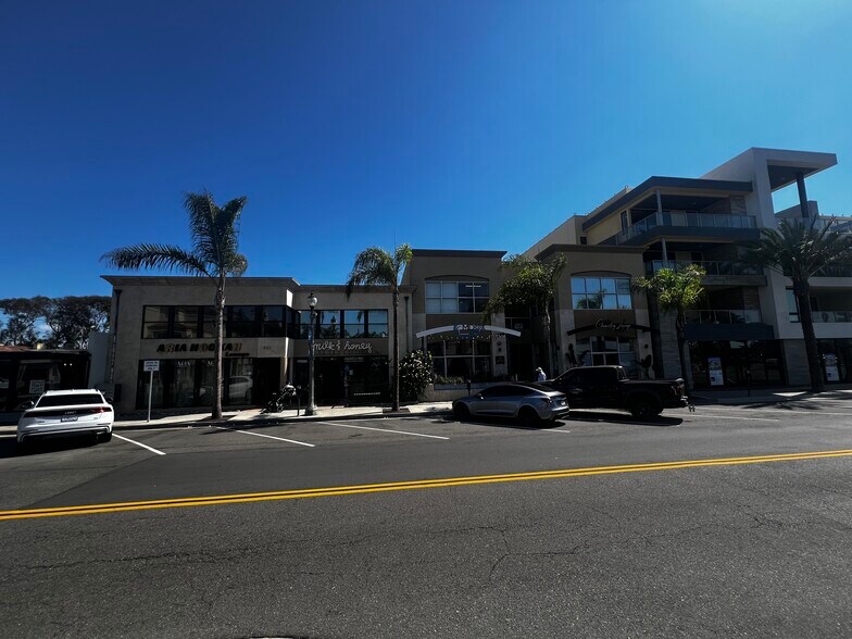 More Photos Of 438 Main St, Huntington Beach Storefront Retail Residential For Lease
