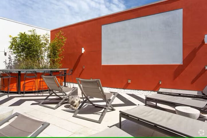 More Photos Of 11405 Chandler Blvd, North Hollywood Apartments For Sale
