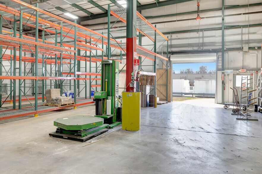 More Photos Of 3720 Amnicola Hwy, Chattanooga Unknown For Lease