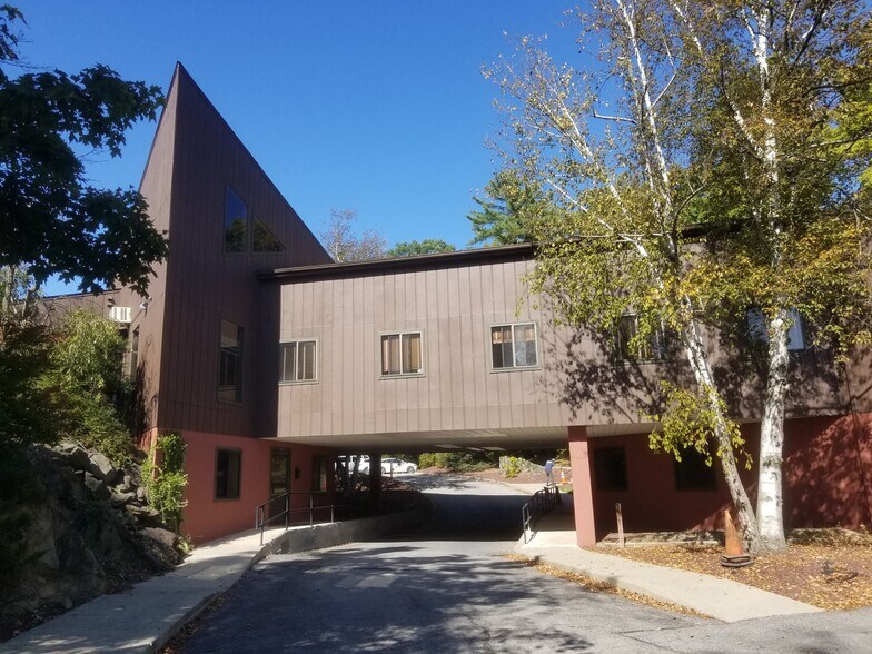 More Photos Of 7 Pinewoods Rd, Hyde Park Medical For Lease