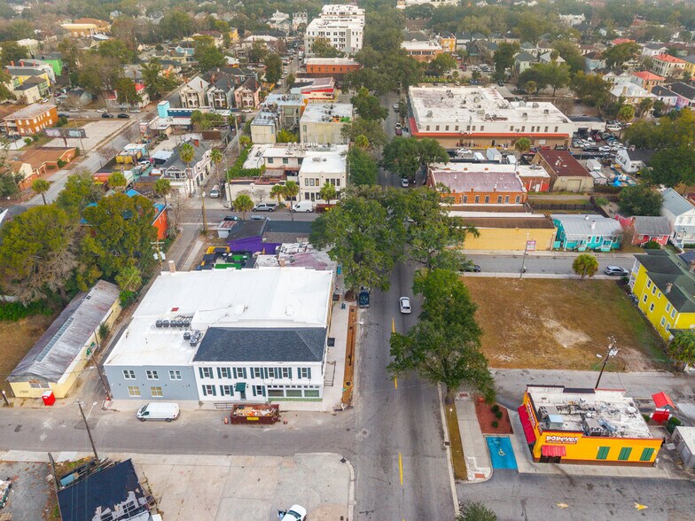 More Photos Of 2323 Barnard St, Savannah Storefront Retail Office For Lease