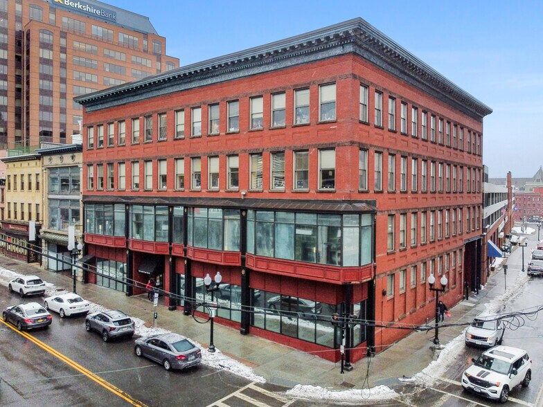 More Photos Of 60 S Pearl St, Albany Office For Sale