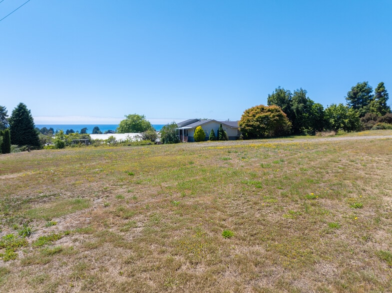 More Photos Of 15282 Highway 101, Brookings Land For Sale