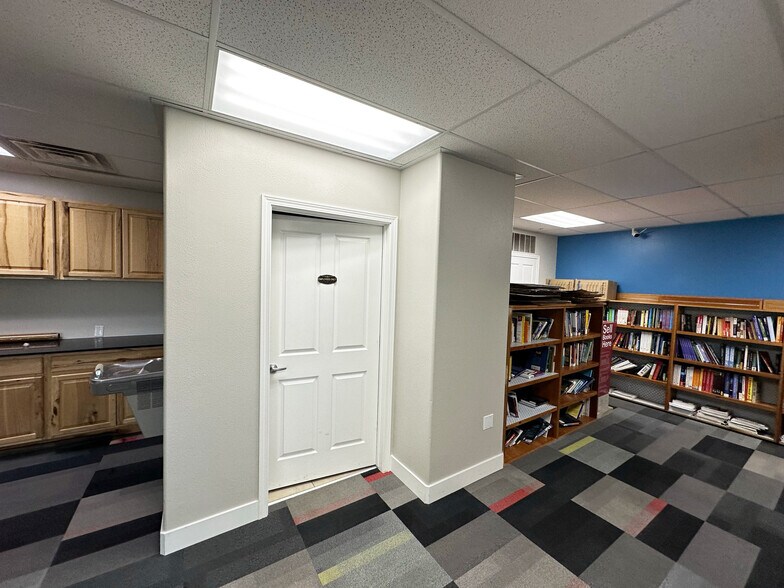 More Photos Of 1308 N Freedom Blvd, Provo Office For Lease