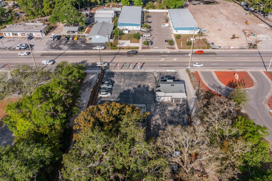 More Photos Of 14041 N Florida Ave, Tampa Auto Dealership For Sale
