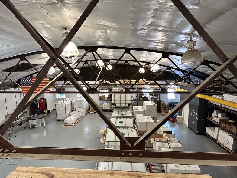 More Photos Of 250 S Mulberry St, Troy Industrial For Sale