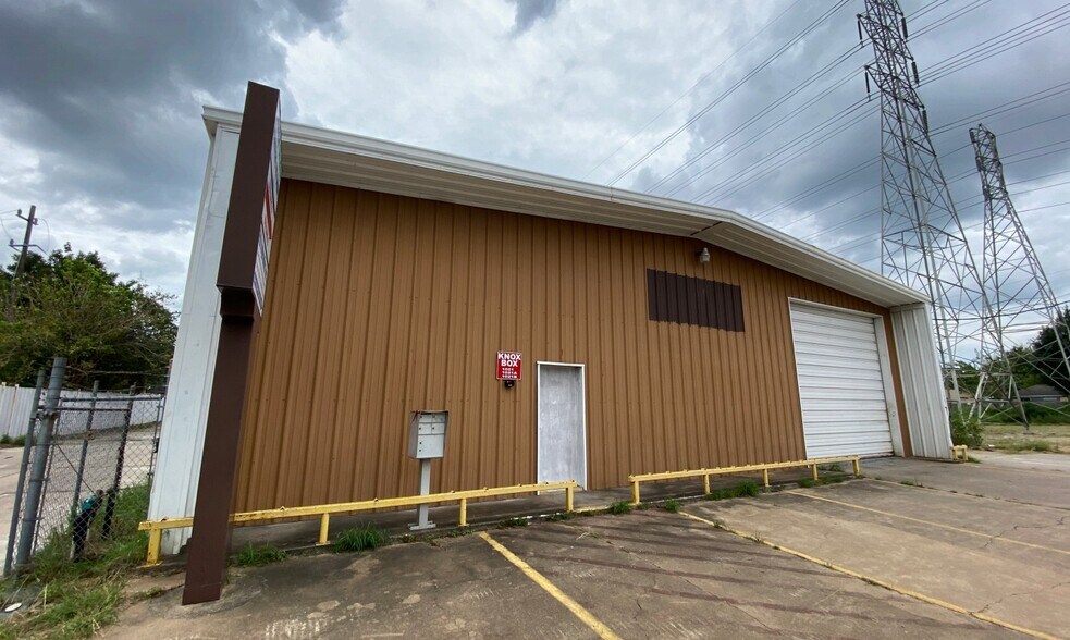 More Photos Of 1021 W Jackson Ave, Pasadena Unknown For Lease