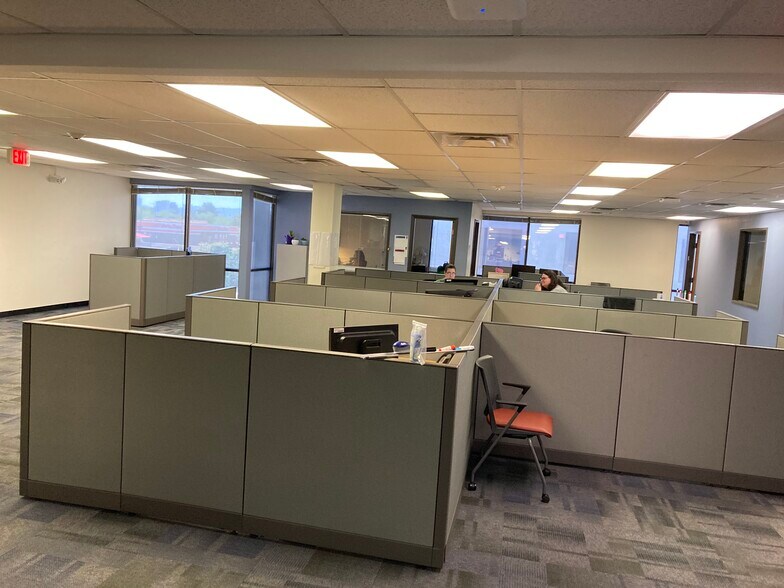 More Photos Of 3310 N 19th Ave, Phoenix Loft Creative Space For Sale