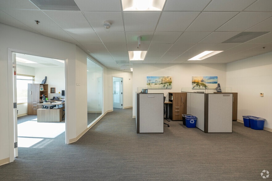 More Photos Of 500 N West Shore Blvd, Tampa Office For Lease