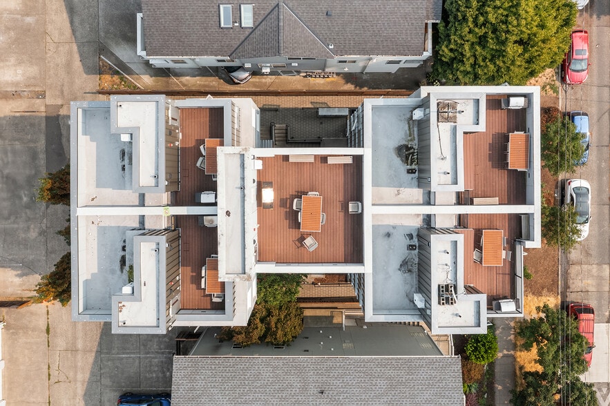 More Photos Of 2418 NW 58th St, Seattle Apartments For Sale